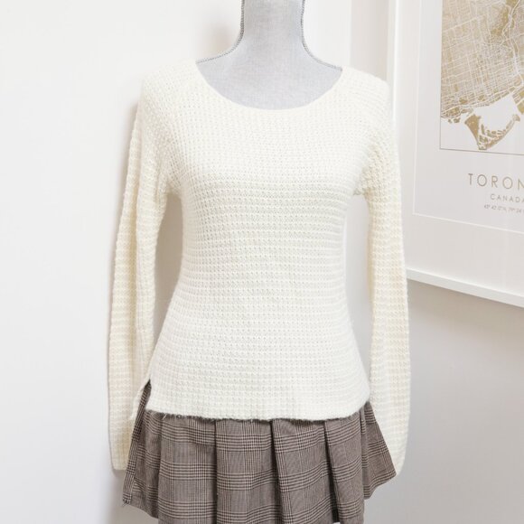 Vanilla Off-white Waffle Knit Sweater 🍦 VERO MODA - Picture 1 of 6